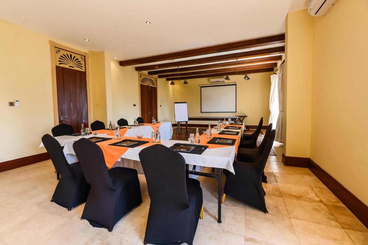 Cocoa Boutique Hotel - Your Kenyan Beachfront Bliss Mombasa Luaran gambar