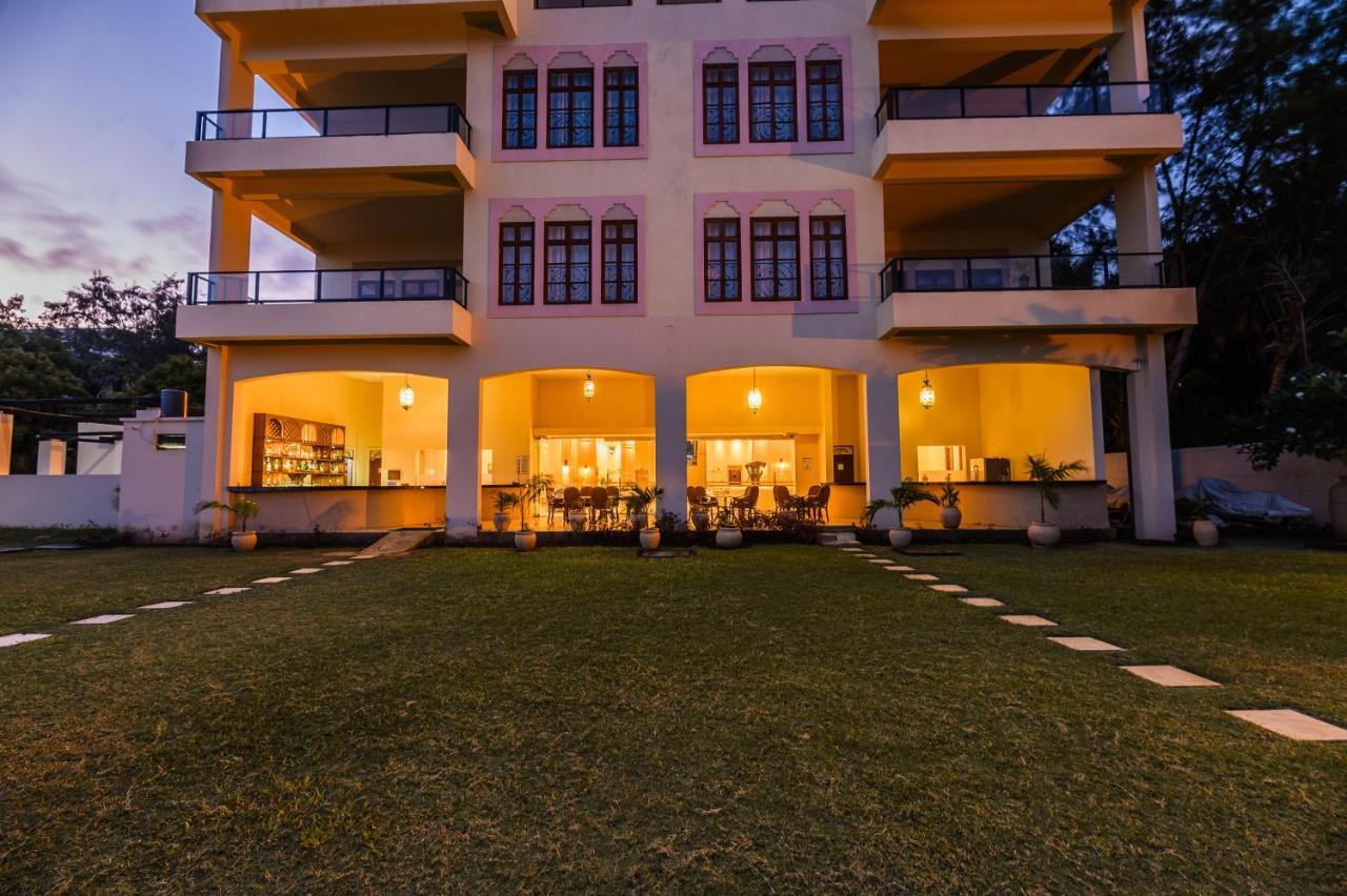 Cocoa Boutique Hotel - Your Kenyan Beachfront Bliss Mombasa Luaran gambar